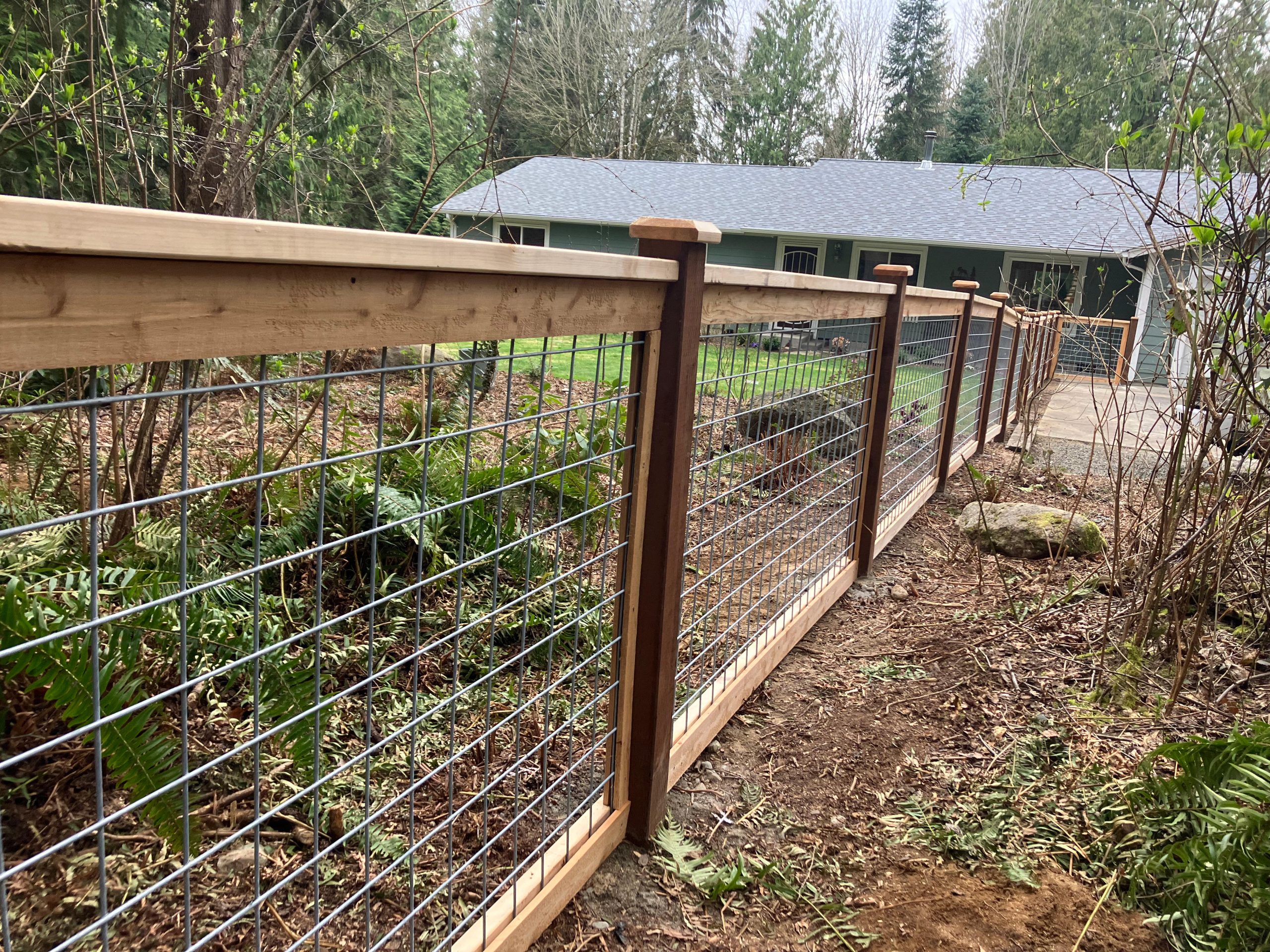 Full Hog Panel Wood Fence (2)