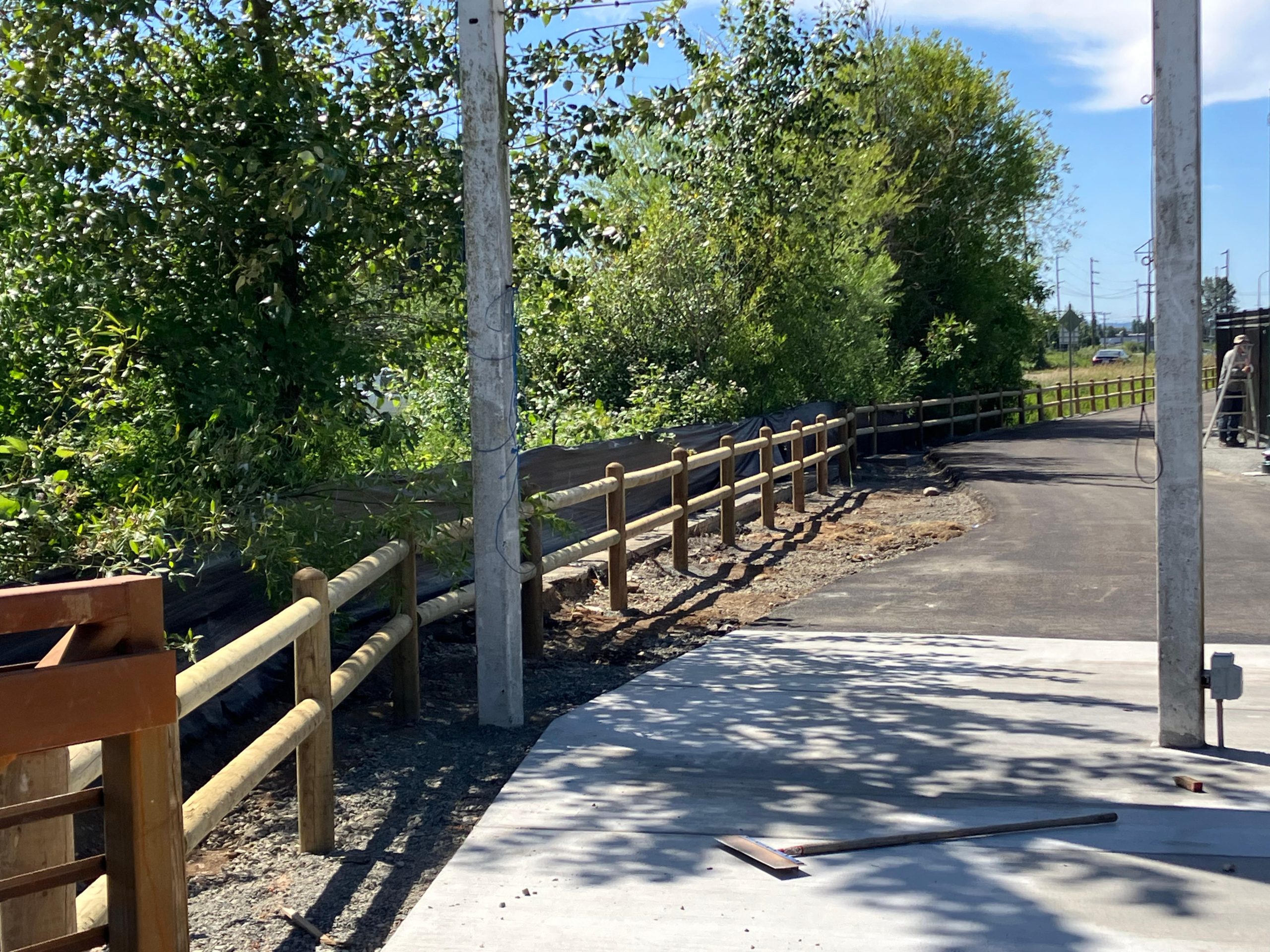 Post_and_Pole_Wood_Fence_(3)