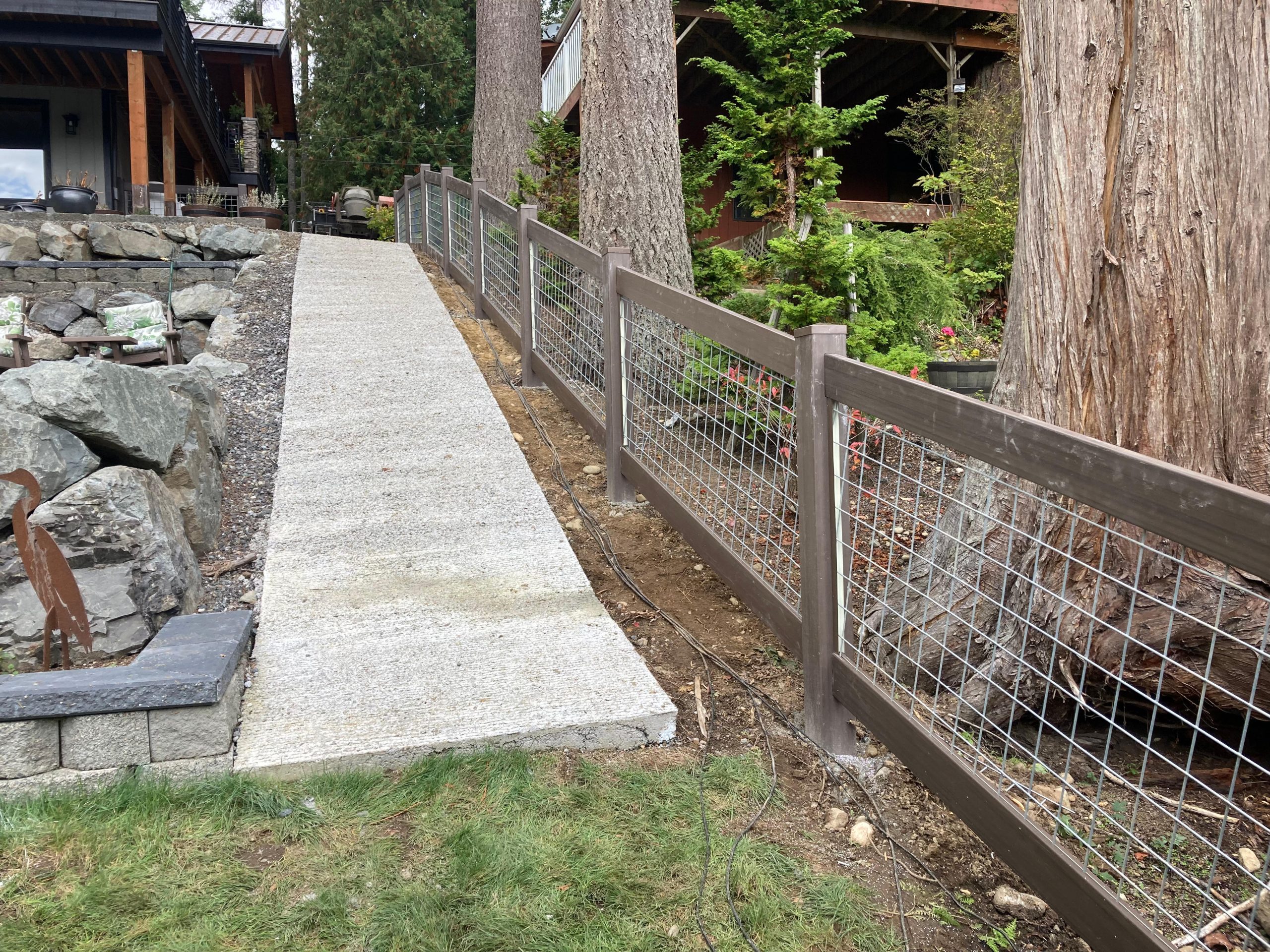 Vinyl Fence (14)