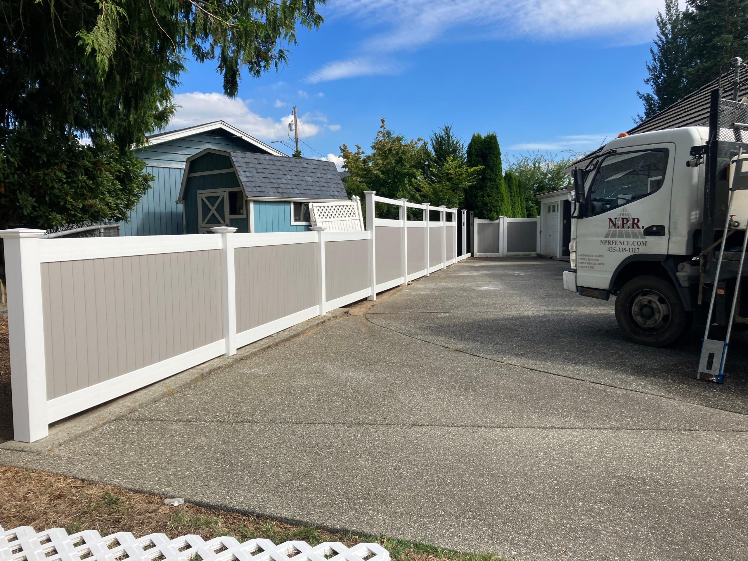 Vinyl Fence (9)